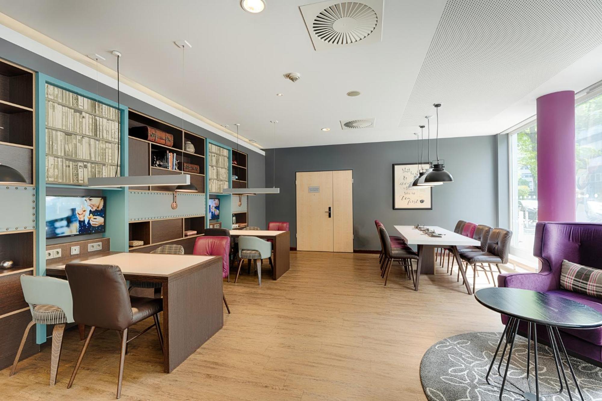 Premier Inn Berlin City Centre ภายนอก รูปภาพ