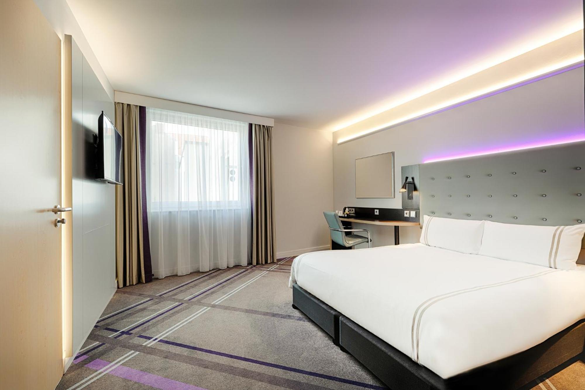 Premier Inn Berlin City Centre ภายนอก รูปภาพ