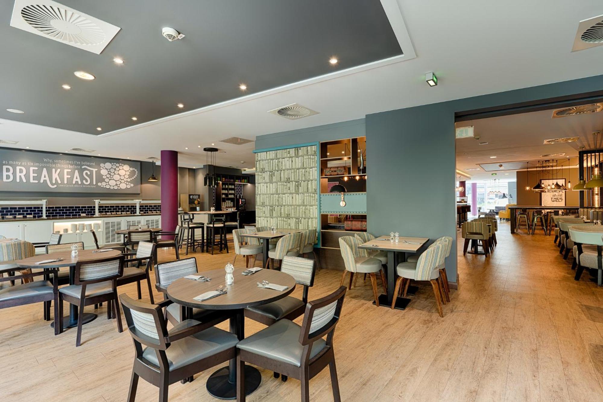 Premier Inn Berlin City Centre ภายนอก รูปภาพ