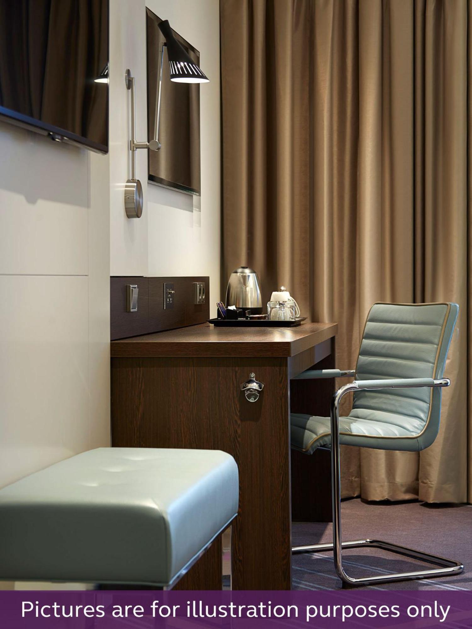 Premier Inn Berlin City Centre ภายนอก รูปภาพ